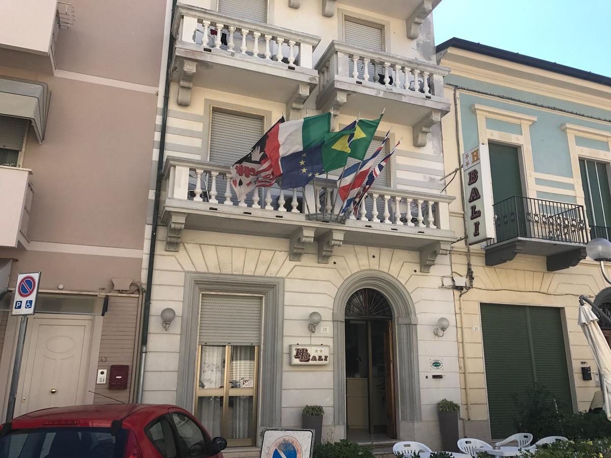 Hotel Bali Viareggio Exterior foto